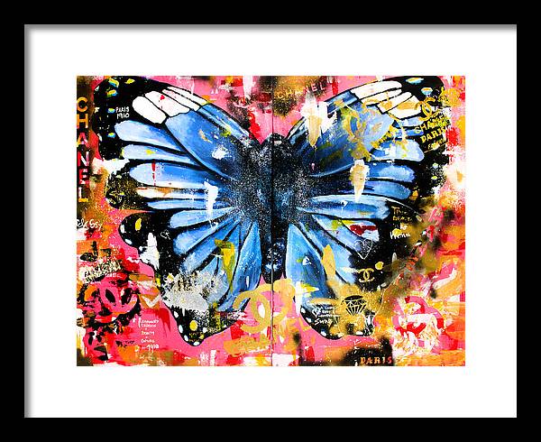 Fly Chanel - Framed Poster - PREMIUM FATURE