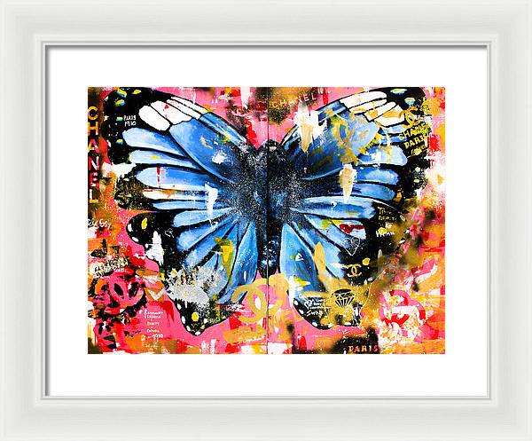 Fly Chanel - Framed Poster - PREMIUM FATURE