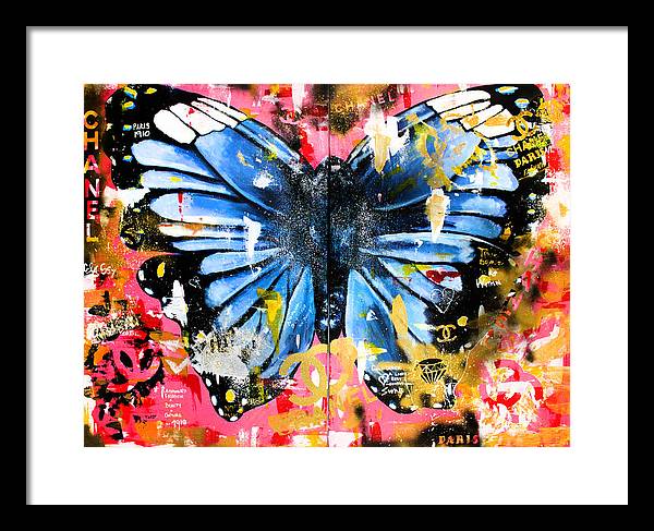 Fly Chanel - Framed Poster - PREMIUM FATURE